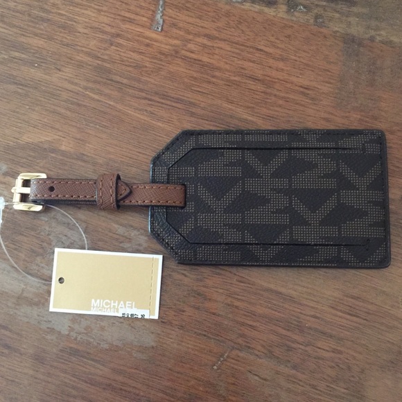 Michael Kors Accessories - MICHAEL KORS NWT